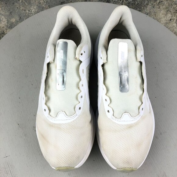 Nike Women's Size 7 Downshifter 10 White Silver Running Sneakers CI9984-100 - Picture 3 of 13